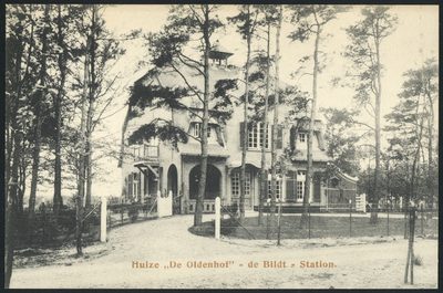 17046 Gezicht op het huis De Oldenhof aan de Rubenslaan te Bilthoven (gemeente De Bilt).